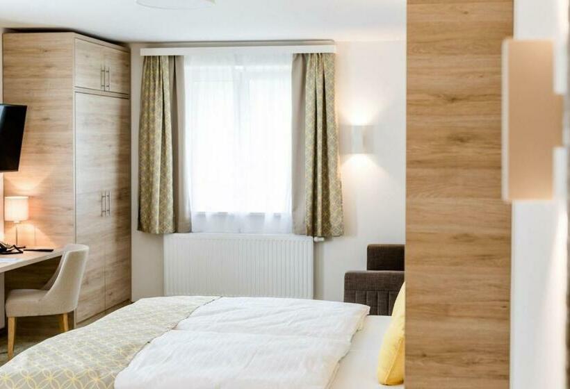 Номер Стандарт, R&r Residenzen