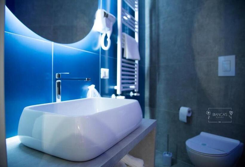 اتاق استاندارد, Bianca's Rooms
