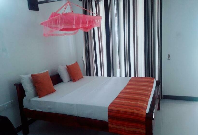 Номер Deluxe, Man Guest Polonnaruwa