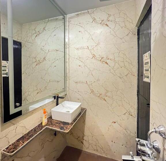 Номер Стандарт, Whoopers Hostel Palolem