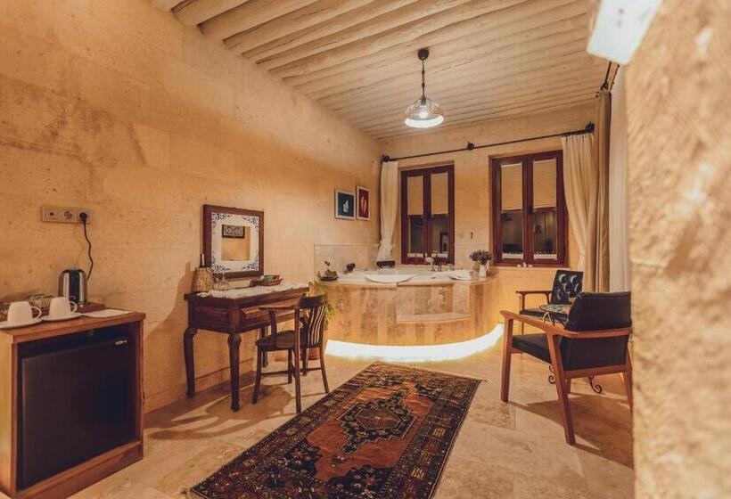 اتاق استاندارد با وان آب گرم, Peristyle Cave Cappadocia  Special Class