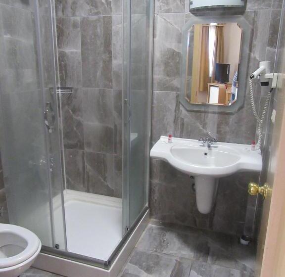 Номер Стандарт, Otel Ami̇ller