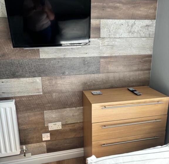 Family Suite, Taldrwst Farmhouse
