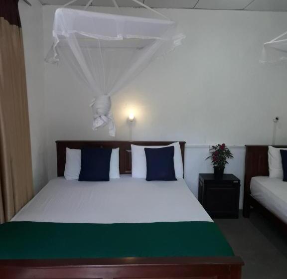 Quarto Familiar, Ella Green Stay