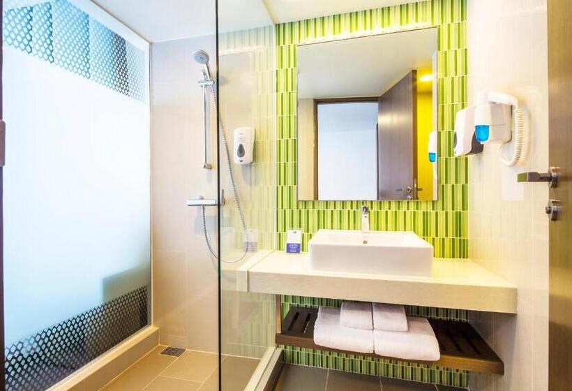 Номер Стандарт, Holiday Inn Express Bangkok Sukhumvit 11, An Ihg