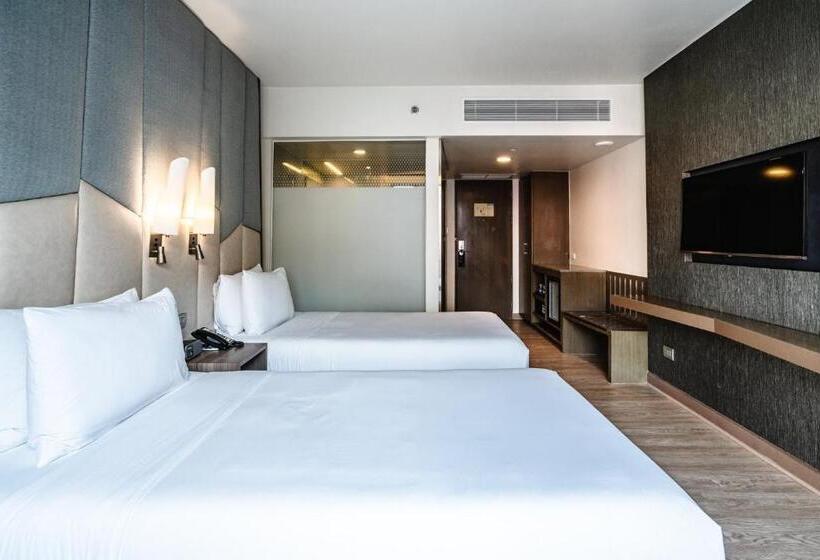 Номер Стандарт, Holiday Inn Express Bangkok Sukhumvit 11, An Ihg