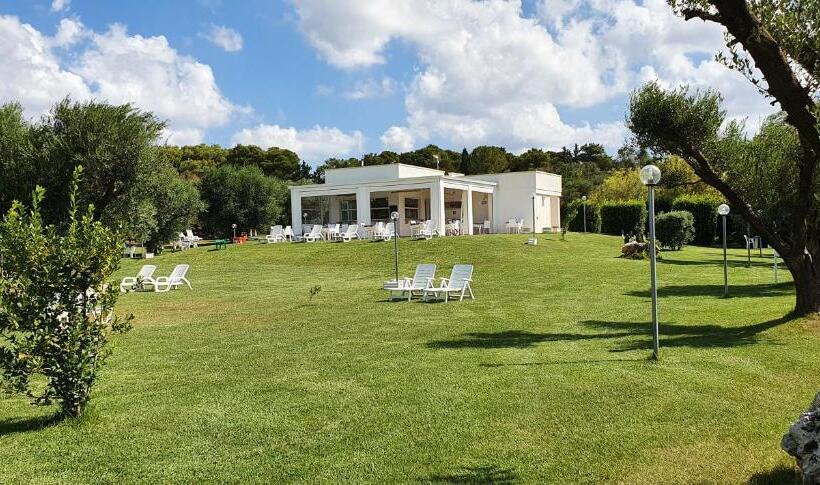 غرفة قياسية رباعية مطلة على الحديقة, Agriturismo La Rondine