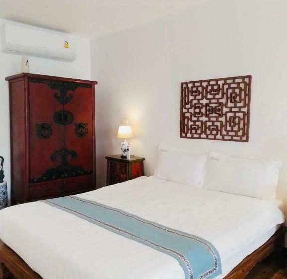 스탠다드 발코니 스튜디오, Btc Boutique Resort Private Pool Villas And Studios Hua Hin บ้านทะเลจีน บูติค รีสอร์ท หัวหิน