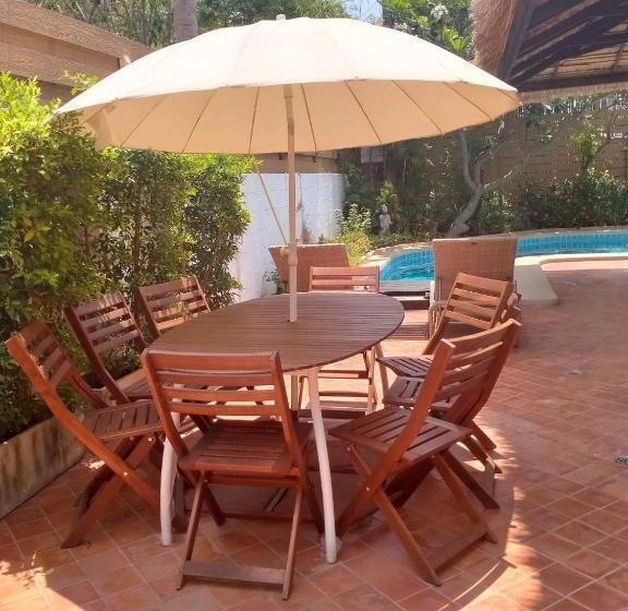 수영장이 있는 3베드룸 빌라, Btc Boutique Resort Private Pool Villas And Studios Hua Hin บ้านทะเลจีน บูติค รีสอร์ท หัวหิน