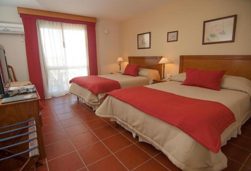 Семейный Номер, Los Naranjos Resort & Spa Termal