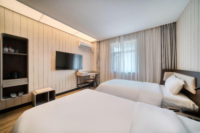 Номер Стандарт, Hanting  Hangzhou West Lake Baojiao Road