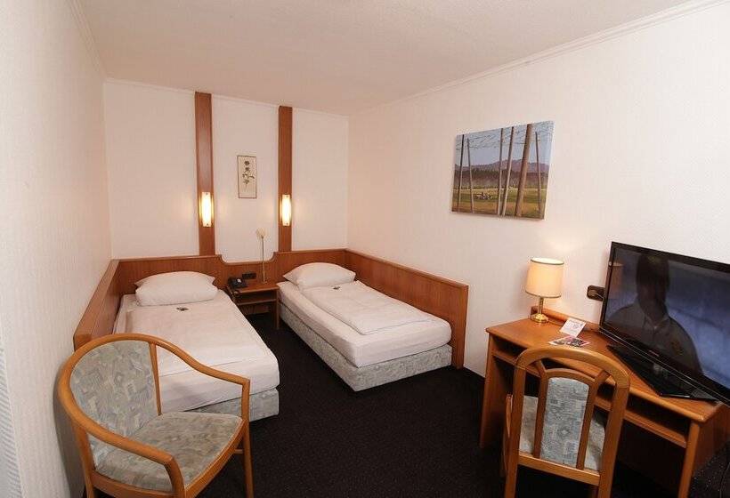 Номер Стандарт, Und Gasthof Ritter St. Georg