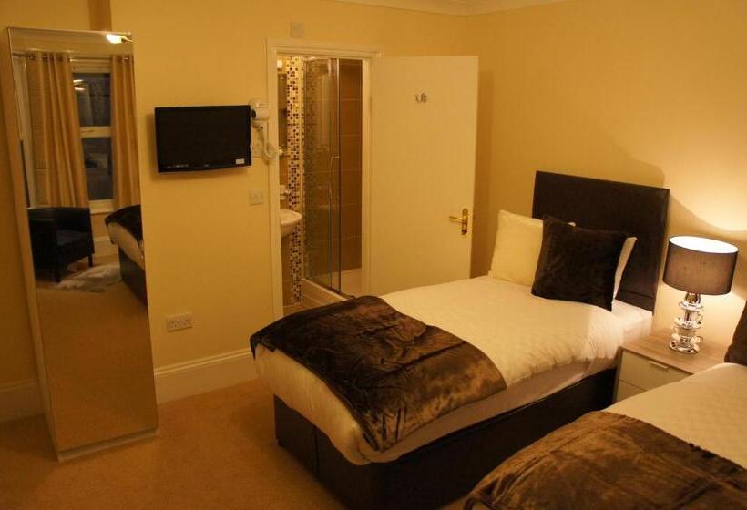 スタンダードトリプルルーム, Sapphire Hotel London
