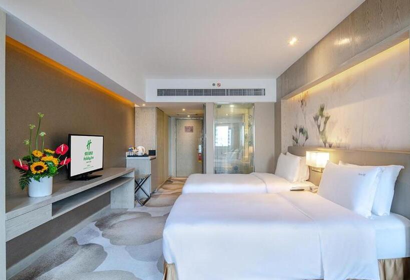 Номер Премиум, Holiday Inn Kunming City Centre, An Ihg
