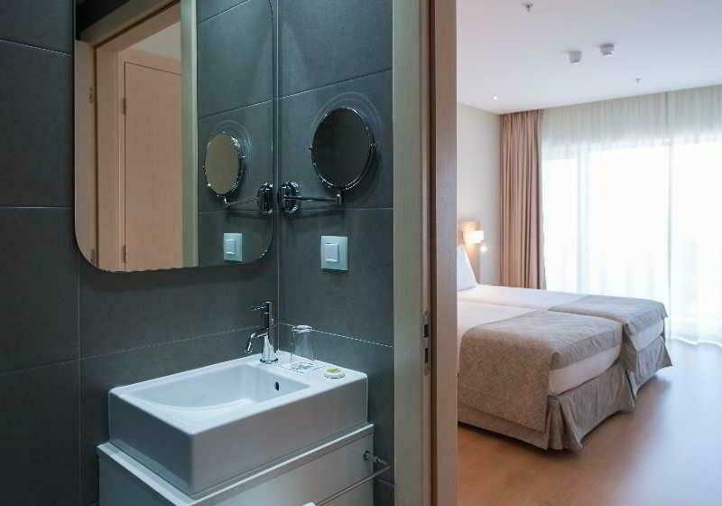 Номер Стандарт, Eurostars Oasis Plaza