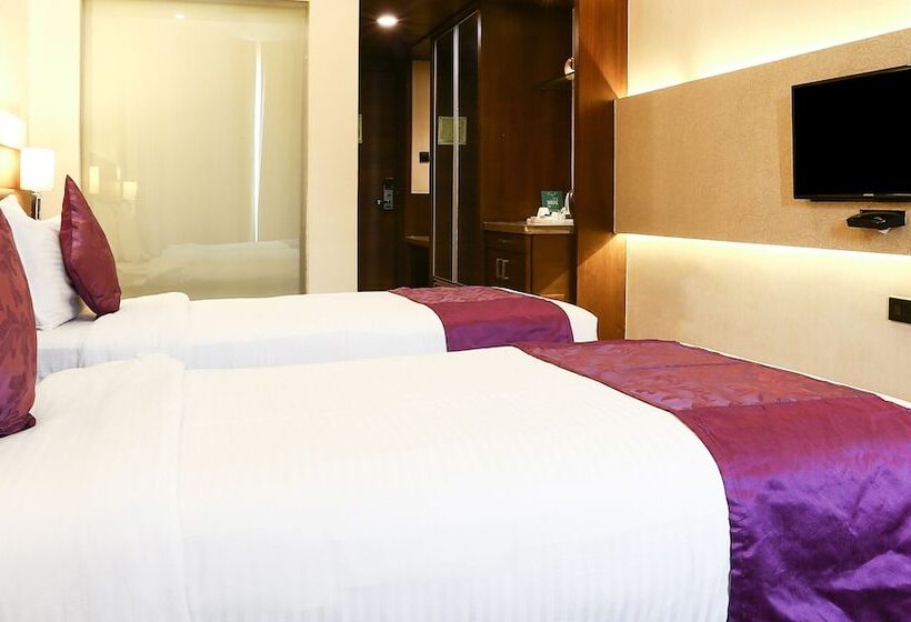 Номер Deluxe, Treebo Premium Eden Residency