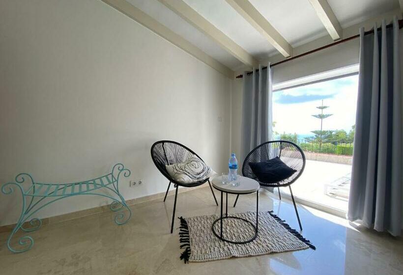 Quarto Deluxe Vista Mar com Sacada, B&b Casa Pedramala