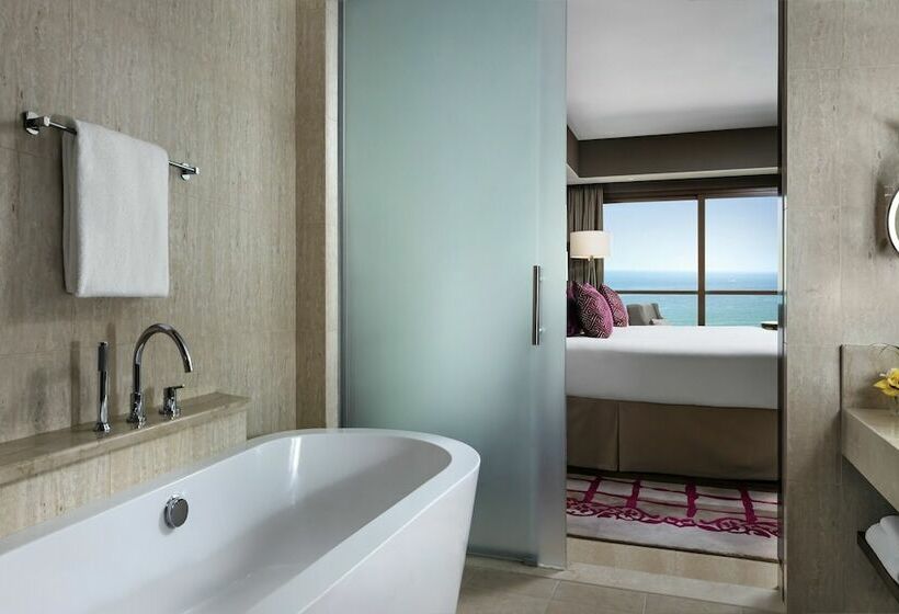 스탠다드 룸 더블 침대 2개, Fairmont Ajman