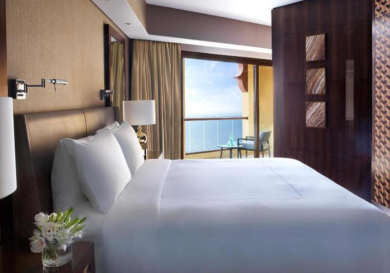 주니어 스위트, Fairmont Ajman