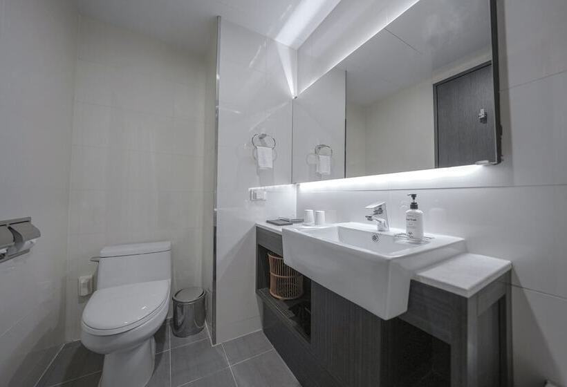 Quarto Estandar, Golden Seoul