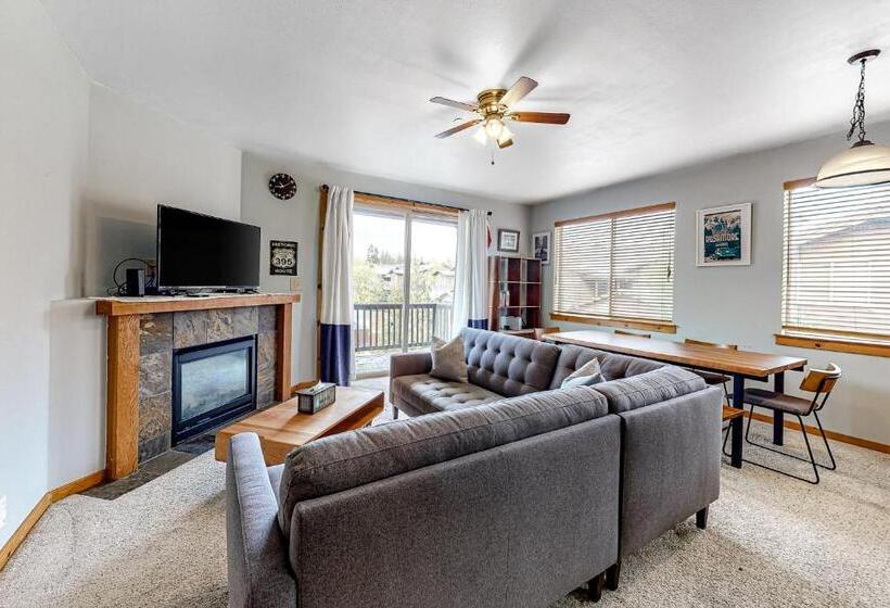 带2个卧室的公寓, Truckee Living