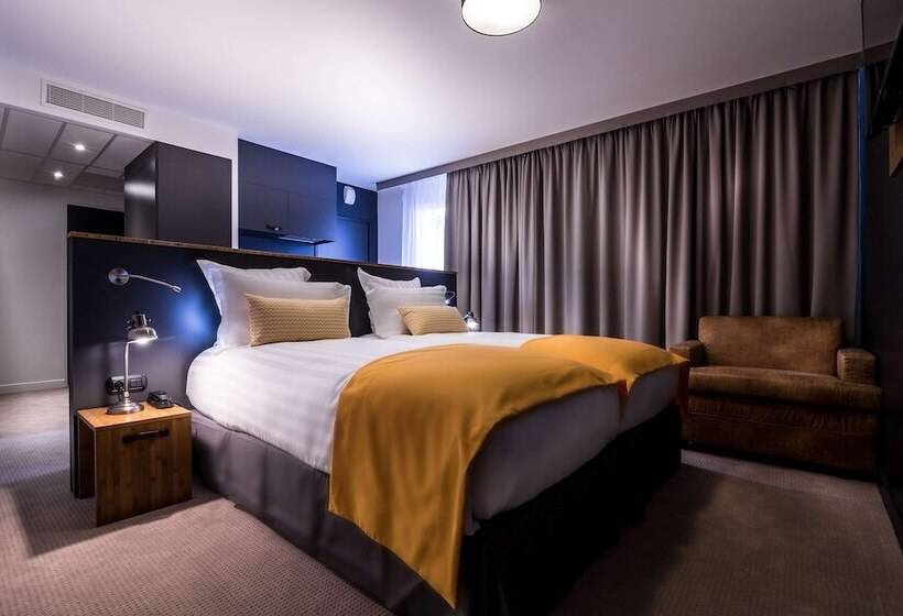 سوییت جونیور, Best Western Plus Suitcase Paris La Defense