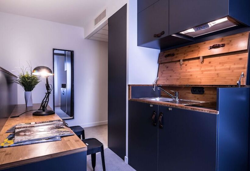 スーペリアールーム, Best Western Plus Suitcase Paris La Defense