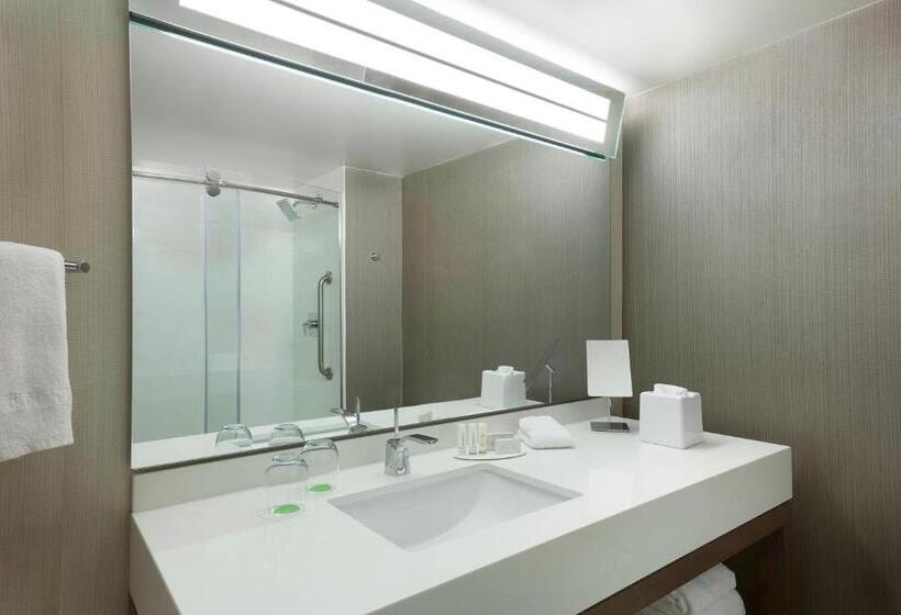 带大床的标准间, Courtyard By Marriott Toronto Northeast/markham