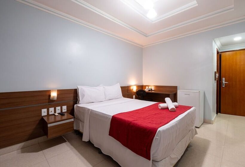 Quarto Estandar, Rede Andrade Amazônia