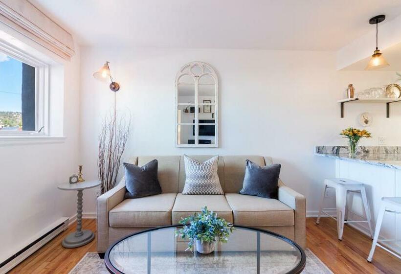 Апартаменты 1 Спальня, All New Historic Charmer In The Heart Of Durango