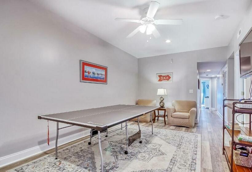 Апартаменты 1 Спальня, Coconut Grove 203