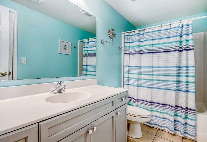 Апартаменты 1 Спальня, Coconut Grove 203