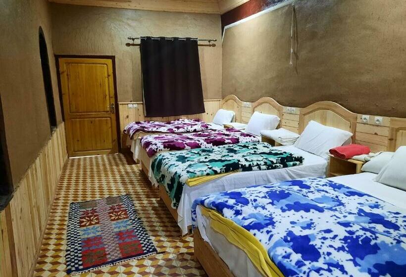 4인용 스탠다드 룸, Gite Boukhalfa