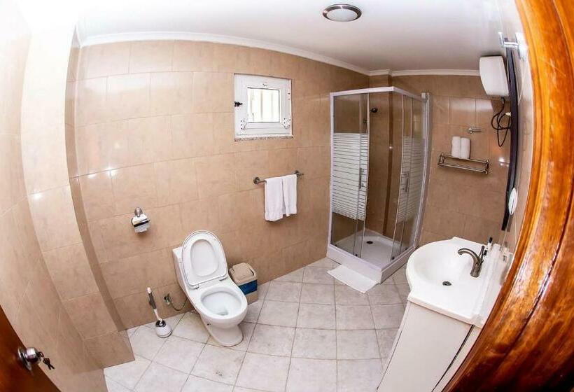 اتاق لوکس با چشم‌انداز دریا, Brisotel   Beira Mar
