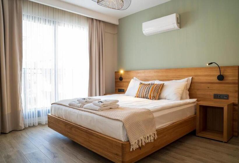 Suíte, Ansira Fethiye
