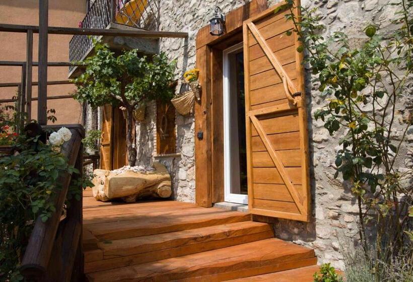Семейный Номер, B&b La Curt Del Böff