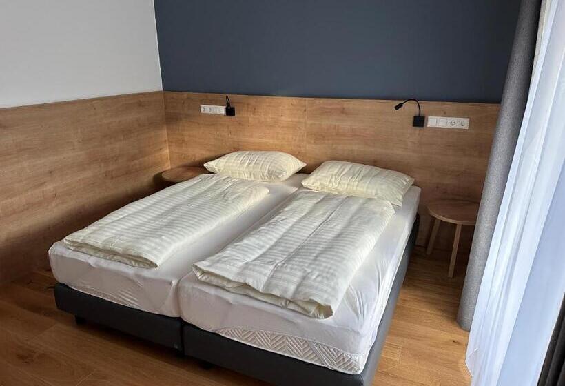 Номер Стандарт, Sporthotel Ferlach