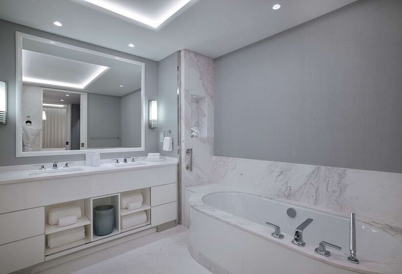 آپارتمان 1 خوابه با چشم‌انداز دریا, Waldorf Astoria Doha Lusail