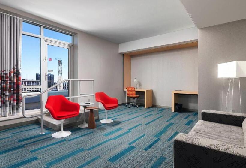 Люкс Кровать Кинг, Aloft Tampa Downtown