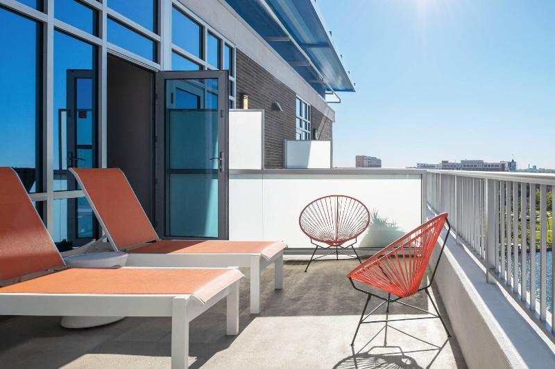 Люкс Кровать Кинг, Aloft Tampa Downtown