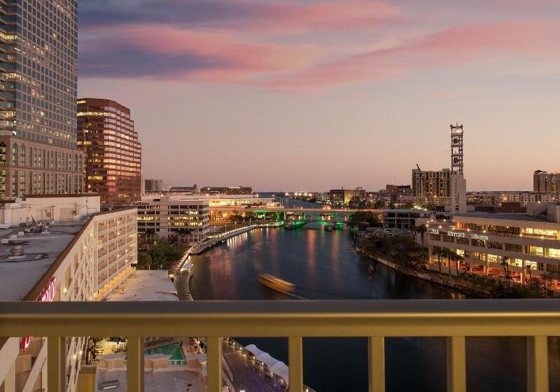 Люкс Кровать Кинг, Aloft Tampa Downtown