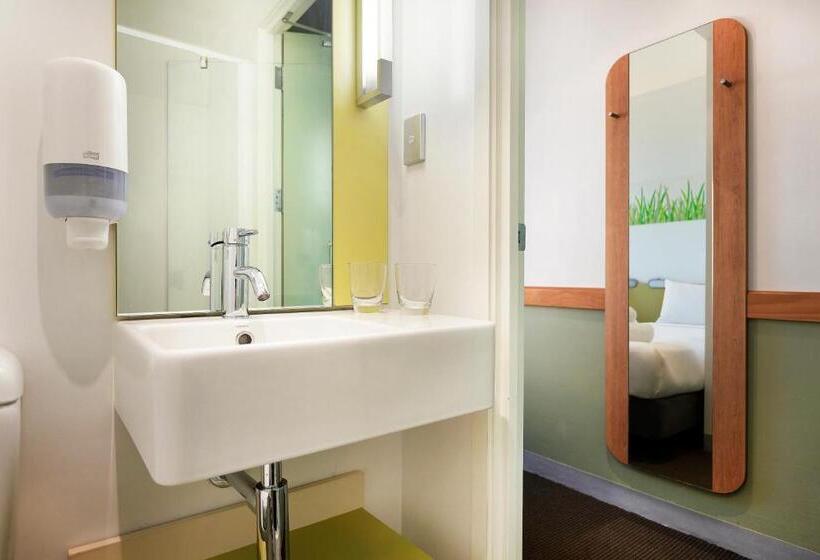 스탠다드 룸 킹사이즈 침대, Ibis Budget Auckland Airport