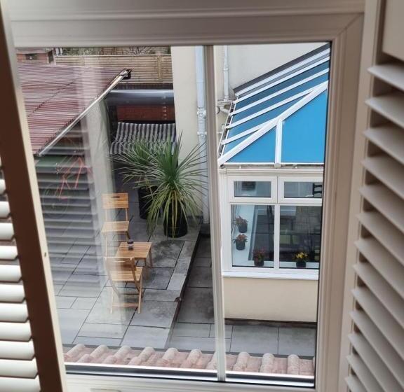 Quarto Estandar, Norfolk Guest House