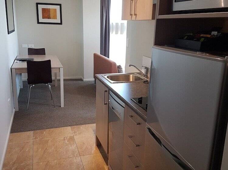 Апартаменты 1 Спальня, Ramada Suites By Wyndham Christchurch City