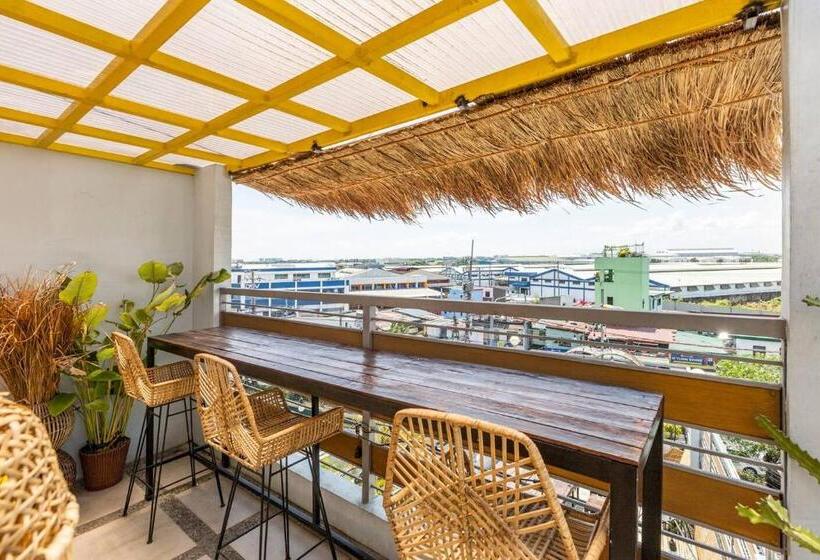 Номер Стандарт, Rain Airport Bed And Breakfast