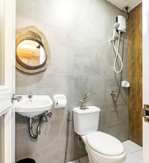 Номер Deluxe с Балконом, Rain Airport Bed And Breakfast
