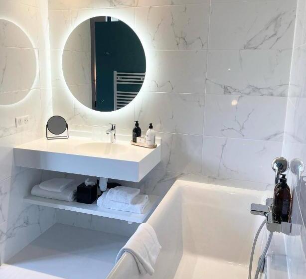 豪华房间, L Invitation Au Voyage   Hôtel & Spa