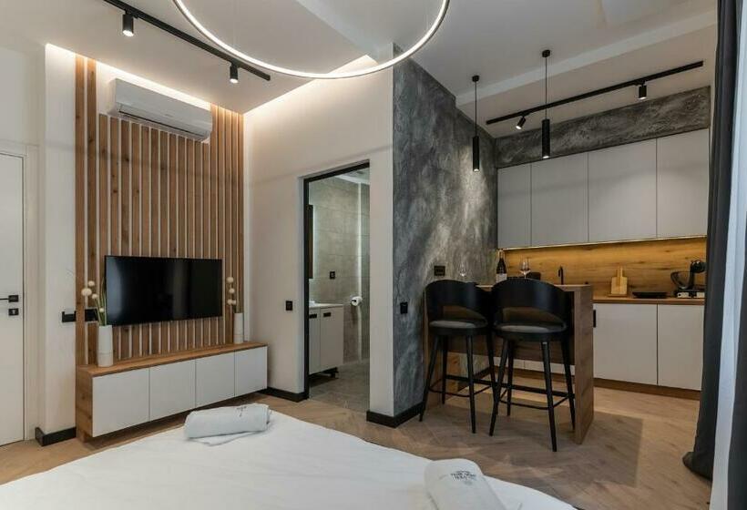 غرفة سوبيريور, Silver Luxury Suites