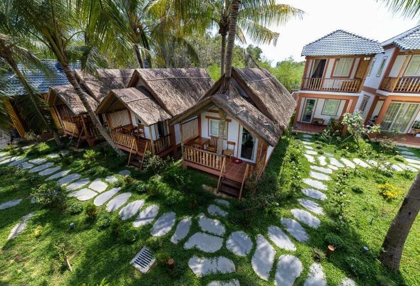 سوییت خانوادگی, Nha Minh Bungalows