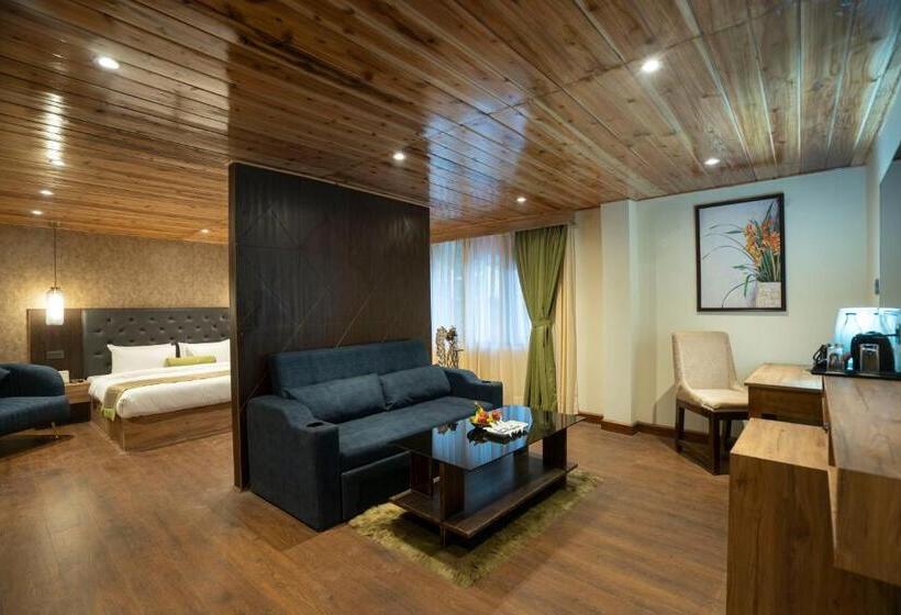 带阳台套房, Mount Magnolia Boutique Hotel & Spa